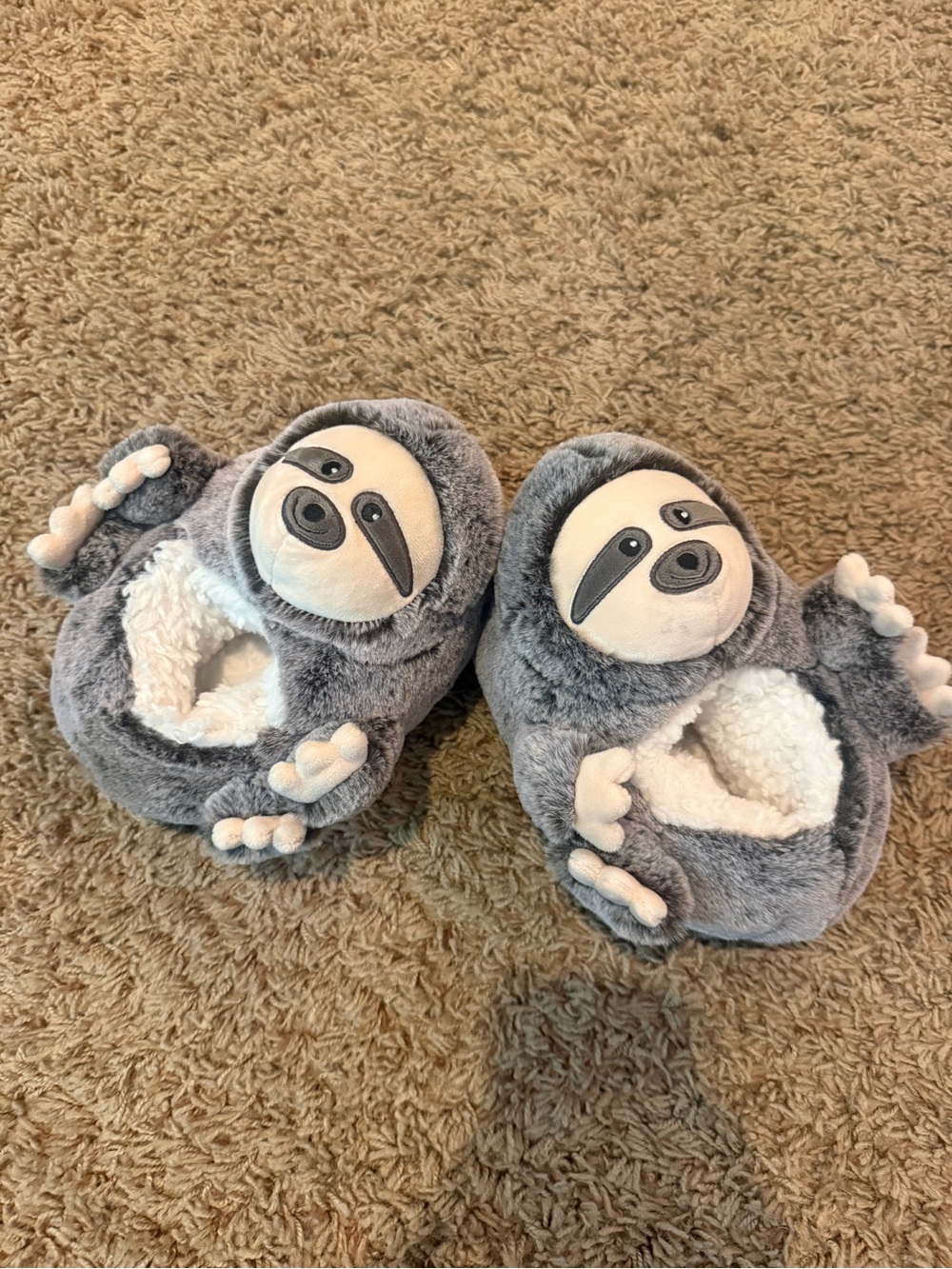 Kids Gray Sloth Plush Slippers - Cozy Indoor Shoes